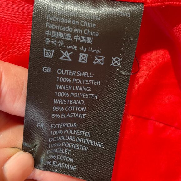 BAUBAX EUC Hooded Red Water
Repellent Travel Jacket. All Seasons. Size M. - Picture 12 of 16